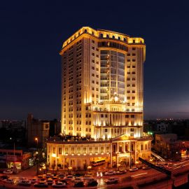 دعوت به ناهار/ شام هتل رستوران بین المللی قصر طلایی مشهد