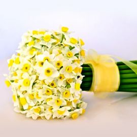 دسته گل نرگس