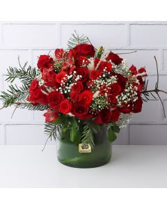 گلدان گل رز قرمز رادش