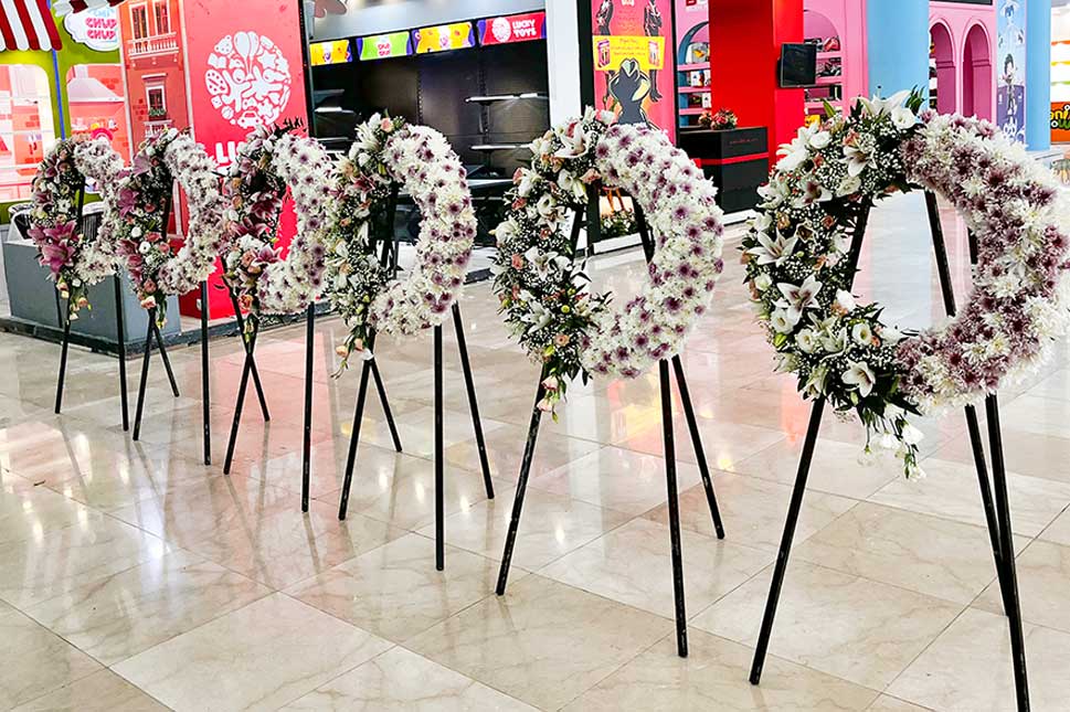 عکس تاج گل برای نمایشگاه تهران