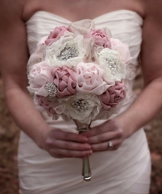 دسته گل عروس مصنوعی