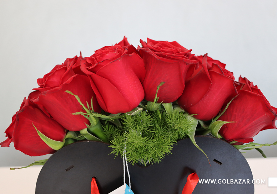 گل رز هلندی بو داره؟