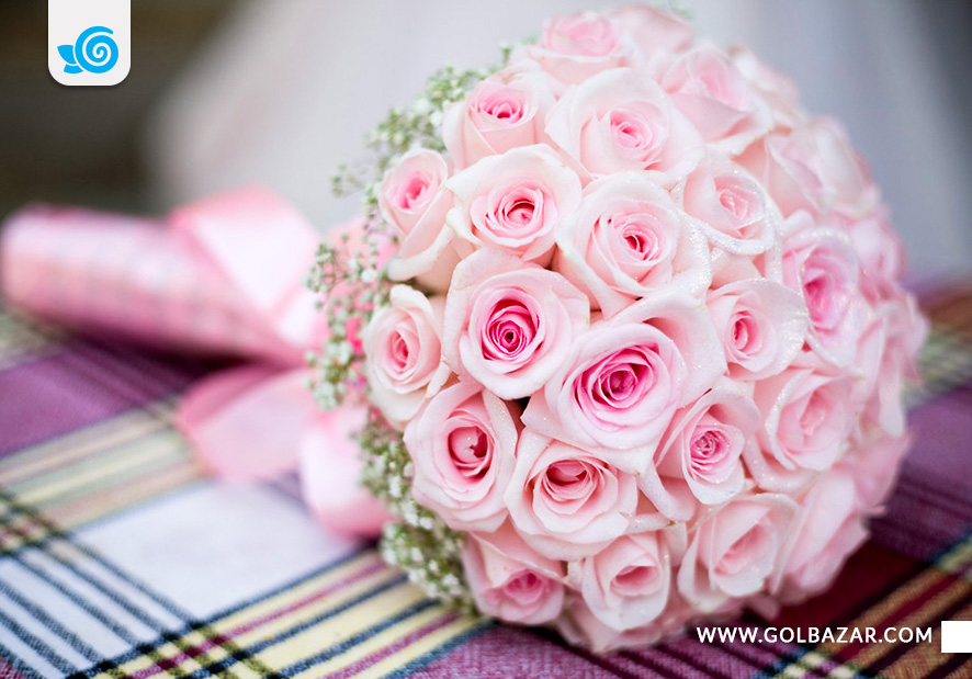 دسته گل نامزدی صورتی