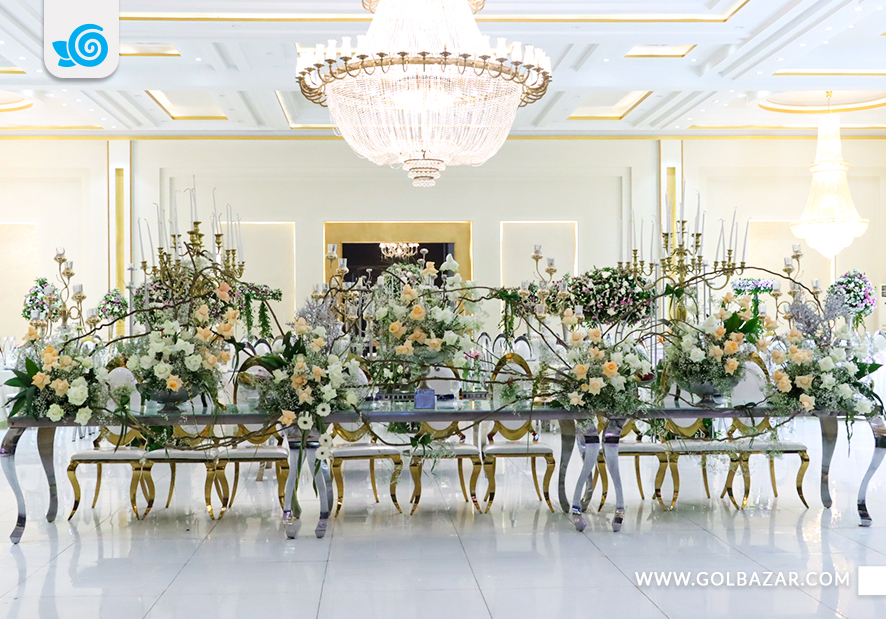 گل آرایی نامزدی در خانه