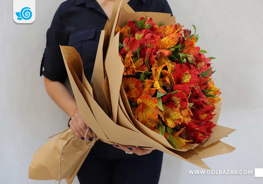 گل برای خواستگاری از دوست دختر