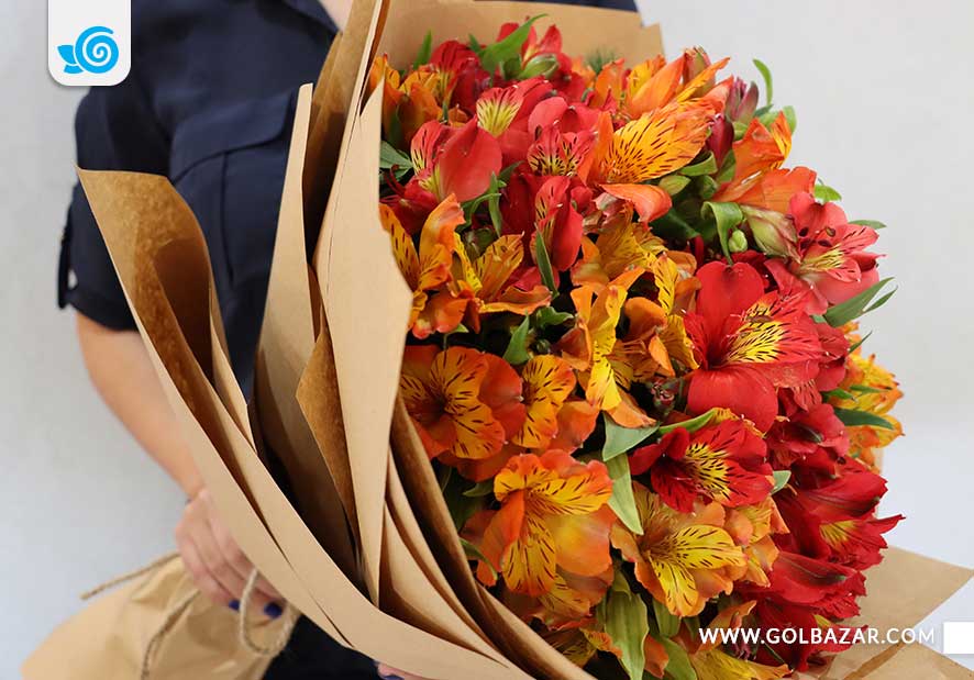 گل خواستگاری دست کی باشه؟