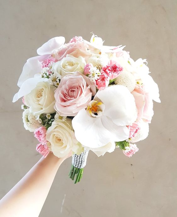 دسته گل عروس ارکیده