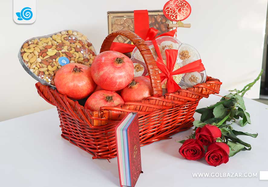 گل برای شب یلدا