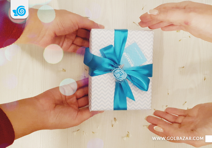 مزایای خرید اینترنتی هدیه عاشقانه