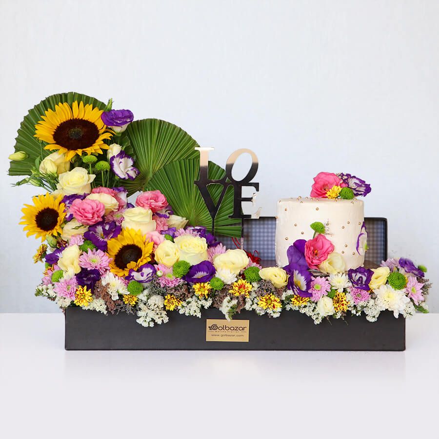 پک باکس گل و کیک تولد